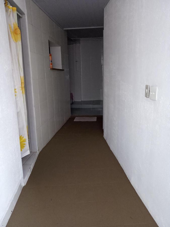 Familiar Hostel
